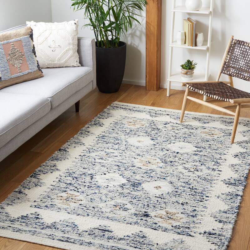 SAFAVIEH Handmade Manhattan Dashurie Wool Rug - 5'  x  8' - Ivory/Blue - Rectangle