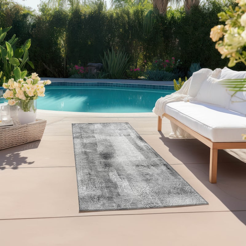 Machine Washable Indoor/ Outdoor Modern Imprints Chantille Rug - Gray - 2'3" x 7'6"