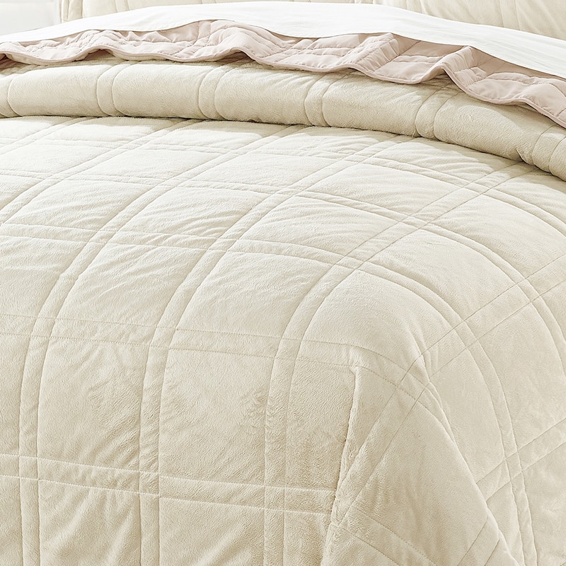 Home Soft Things 3 Piece Box Quilted Micromink Bedspread 102" x 90"