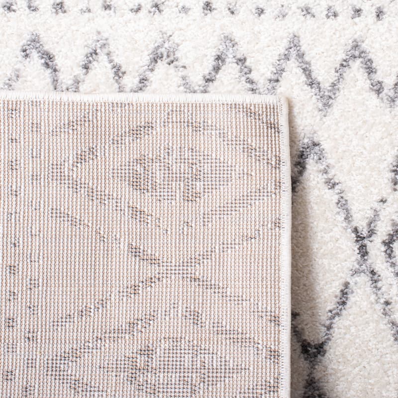 SAFAVIEH Tulum Efka Moroccan Boho Rug - Ivory/Grey - 5' 5" x 7' 7"