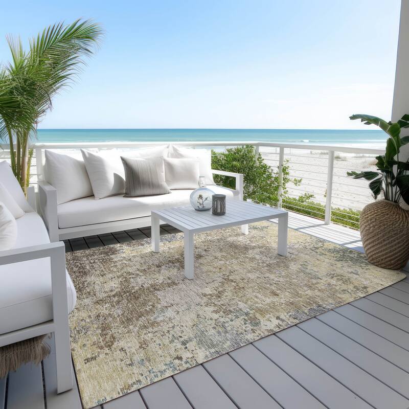 Machine Washable Indoor/ Outdoor Abstract Contemporary Chantille Rug