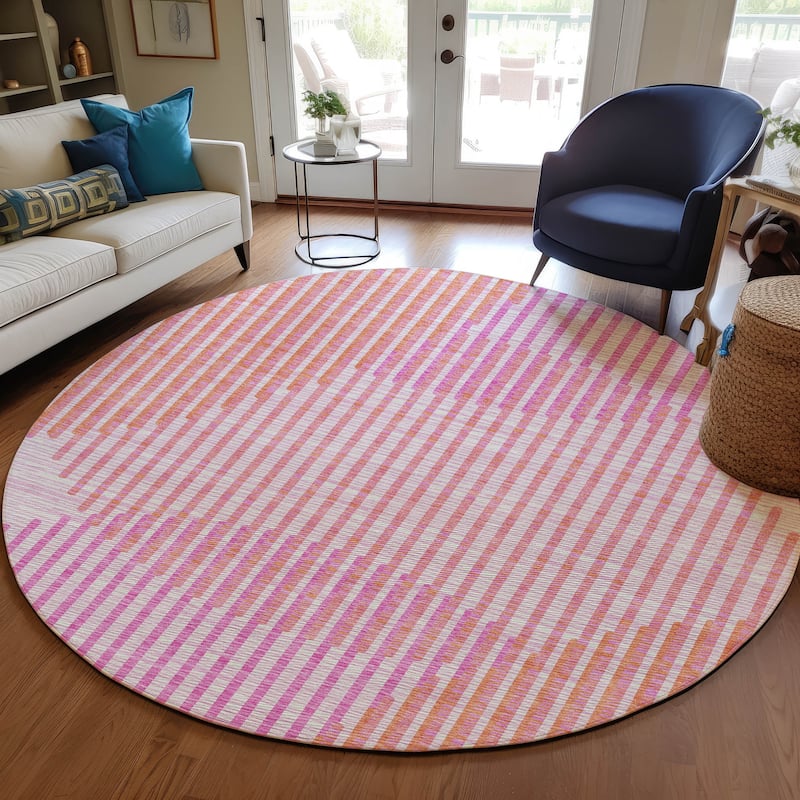 Machine Washable Indoor/ Outdoor Abstract Stripe Chantille Rug