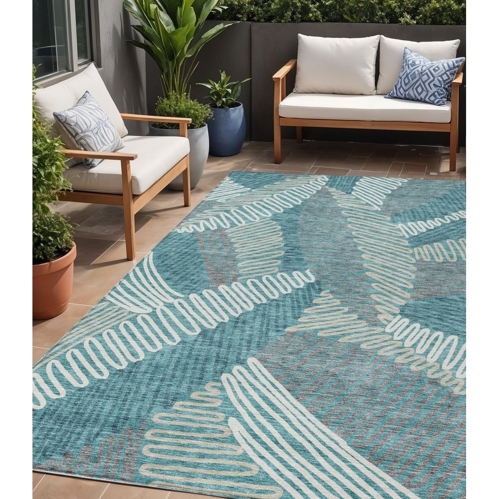 HomeRoots Floral Transitional Rectangle Outdoor Rug