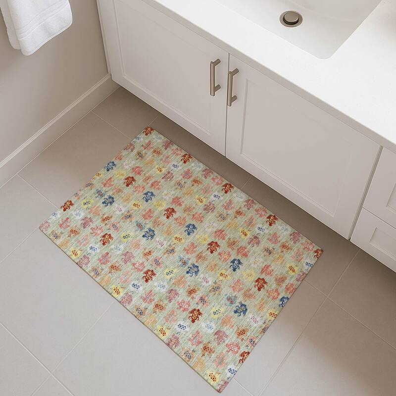 Machine Washable Indoor/ Outdoor Modern Frogs Chantille Rug