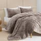 Wonderful Diamond Velvet 3 Piece Quilt Set