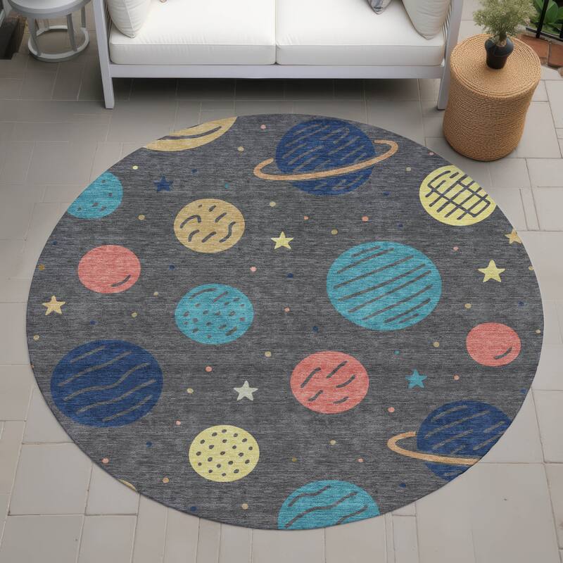 Machine Washable Indoor/ Outdoor Modern Planets Chantille Rug - Graphite - 8' x 8'