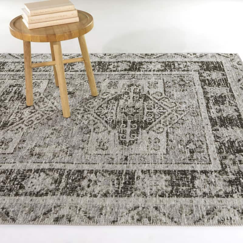 Cederquist Vintage Persian Indoor/Outdoor Area Rug - 7'10" x 10' - Brown