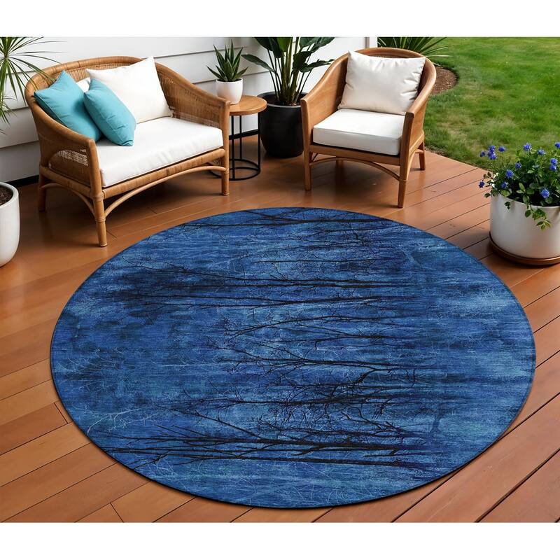 HomeRoots Floral Transitional Rectangle Outdoor Rug - 8' Round