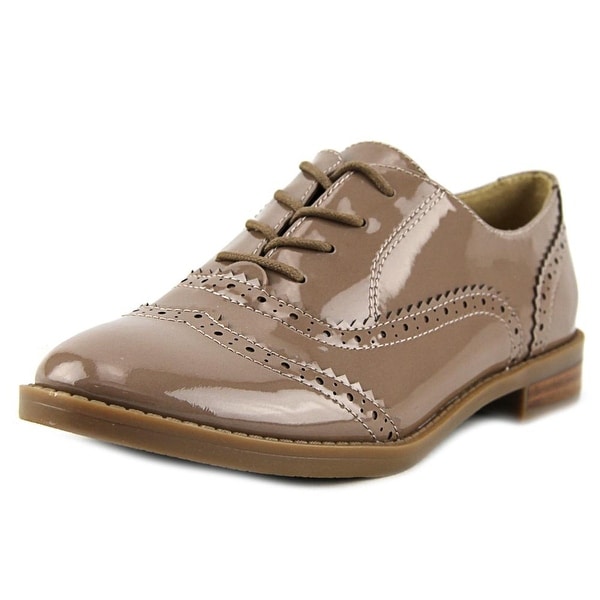 franco sarto patent leather oxfords