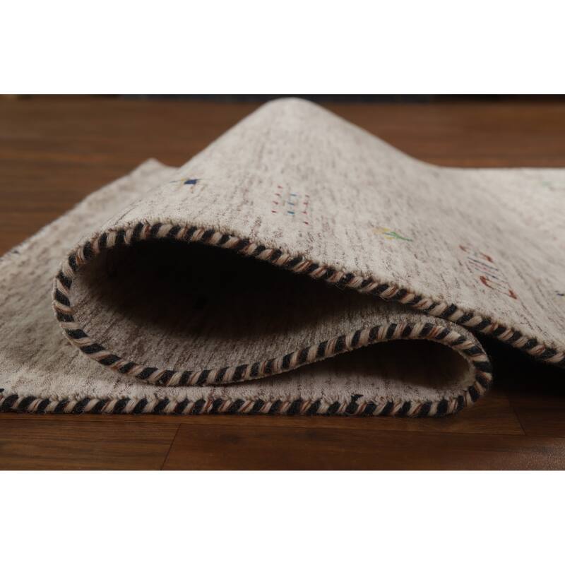 Hand Knotted Oriental 100% Wool Carpet Tribal Animal Pictorial Beige & Ivories Gabbeh Area Rug - 5' 9'' X 4' 0''