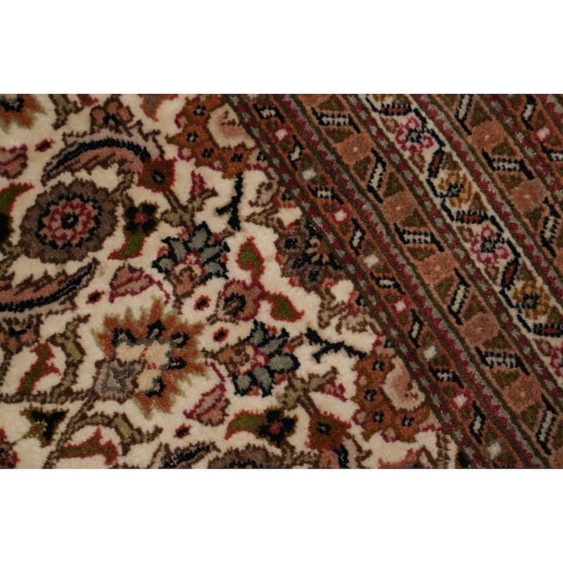 Hand Knotted Oriental 100% Wool Carpet Traditional Floral Beige & Ivories Tabriz Area Rug - 8' 2'' X 8' 2''