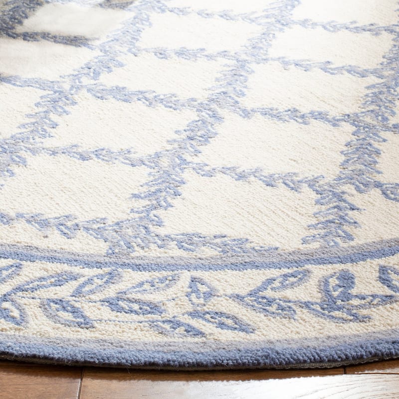 SAFAVIEH Handmade Chelsea Kimber Trellis French Country Wool Rug