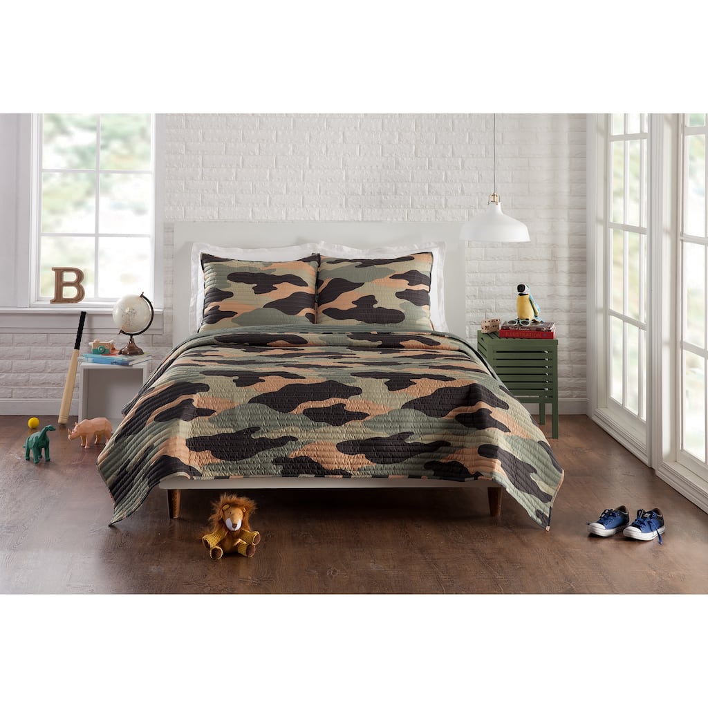 Urban Playground Covert Camo Quilt Set