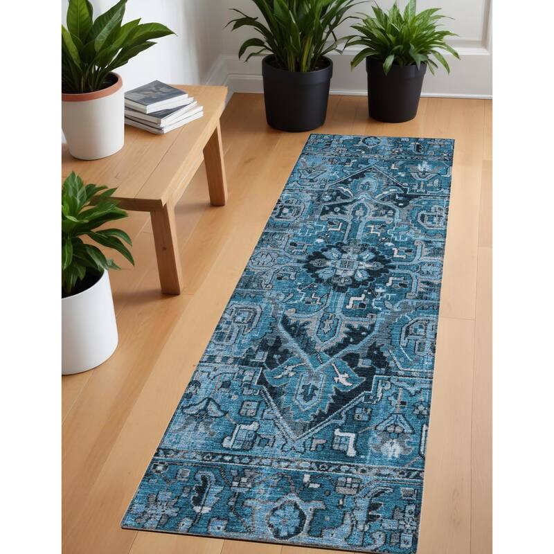 Beto Oriental Weather Resistant Refined Traditional Outdoor Rug