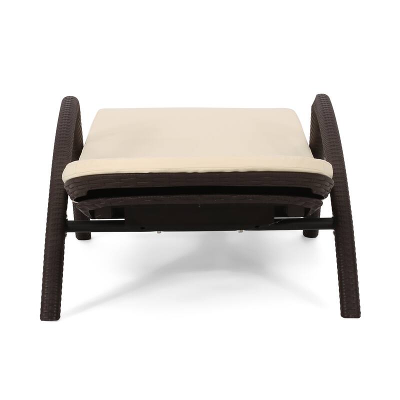Outdoor Chaise Lounge Chair with Cushion, Adjustable Backrest Recliner Sun Lounger