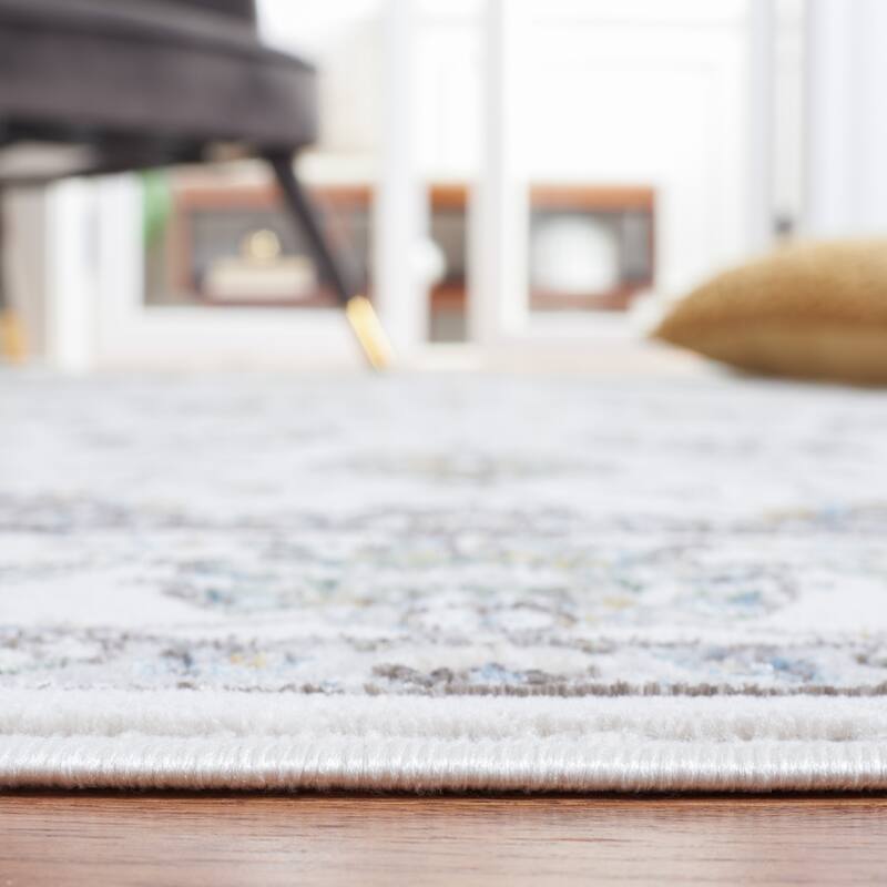 SAFAVIEH Bel Air Sinikka Oriental Rug - 5'5" x 7'7"