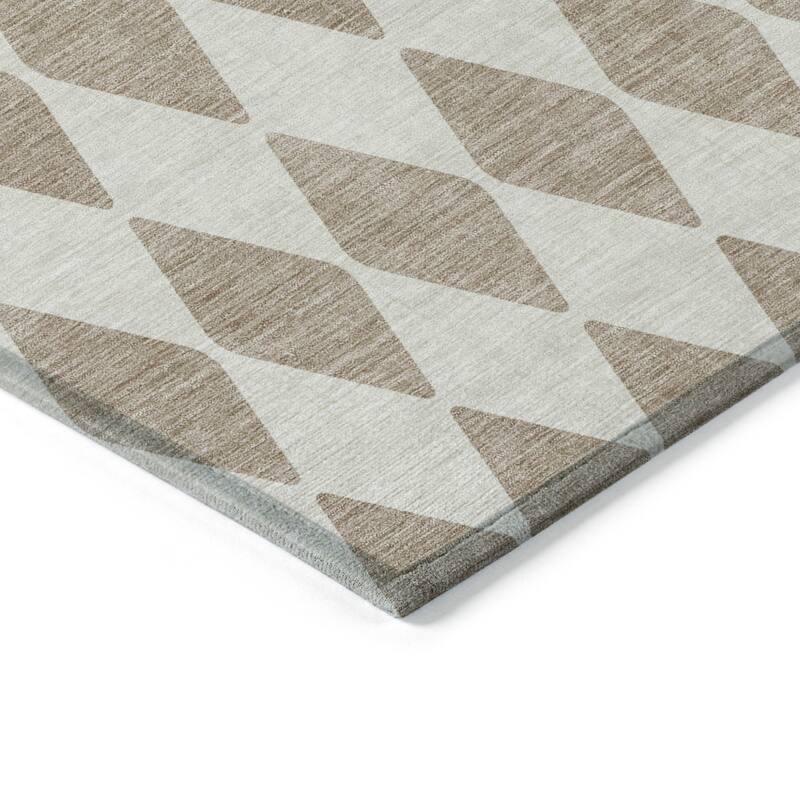 HomeRoots Geometric Transitional Rectangle Outdoor Rug