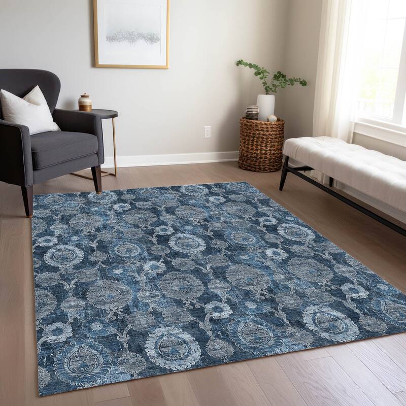 Machine Washable Indoor/ Outdoor Chantille Casual Floral Rug