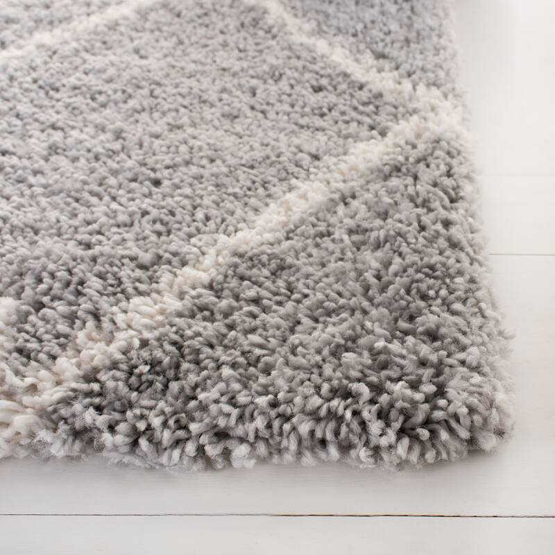 SAFAVIEH Fontana Shag Gurli Trellis 2-inch Thick Rug