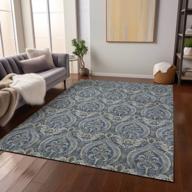 Machine Washable Indoor/ Outdoor Damask Chantille Rug