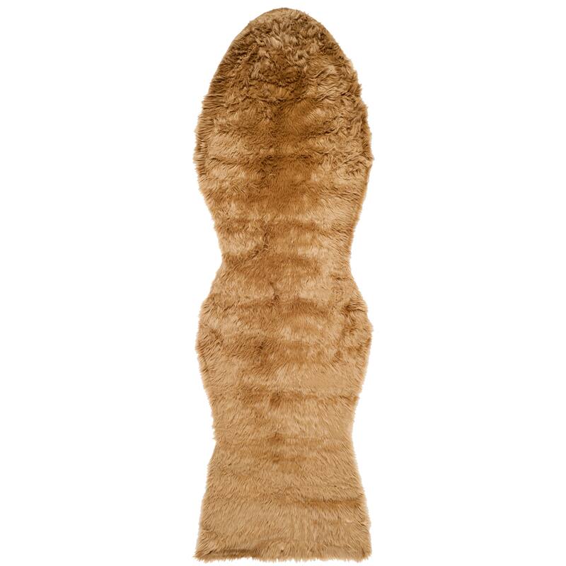 SAFAVIEH Faux Sheep Skin Shona 2.4-inch Thick Rug - 2'6" x 6' Runner - Camel