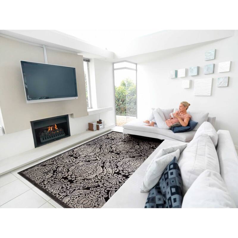 Nourison Graphic Illusions Vintage Distressed Area Rug