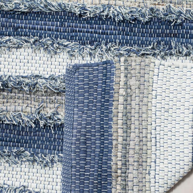 SAFAVIEH Handmade Flatweave Montauk Mridalini Casual Cotton Rug