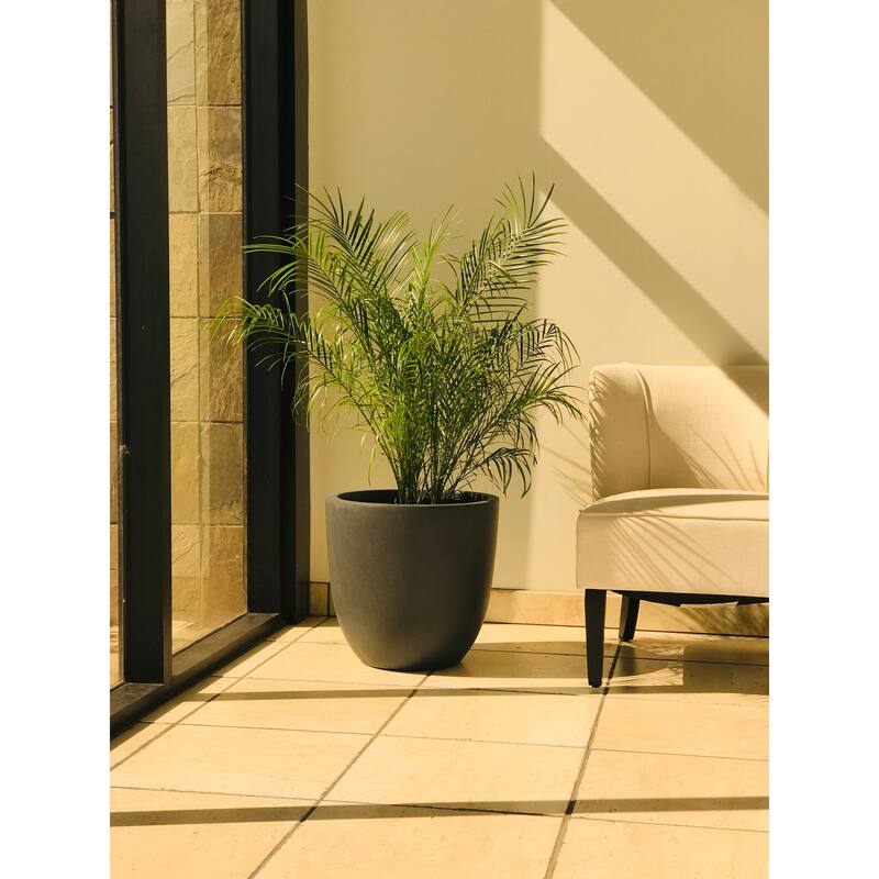 Kante 17 in. Tall Round Lightweight Concrete Seamless Outdoor Planter