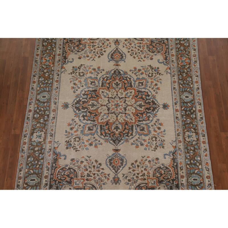 Hand Knotted Oriental 100% Wool Carpet Traditional Floral Beige & Ivories Tabriz Area Rug - 9' 8'' X 6' 5''