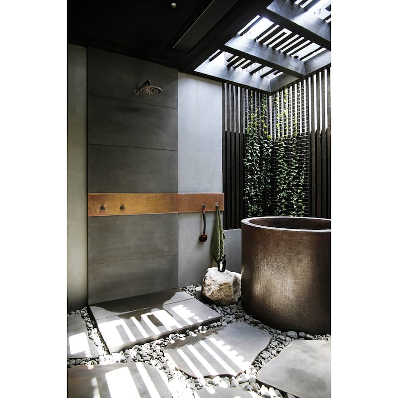 45-in Hammered Copper Japanese Style Soaker Bathtub in Oil Rubbed Bronze (BTR45DB)