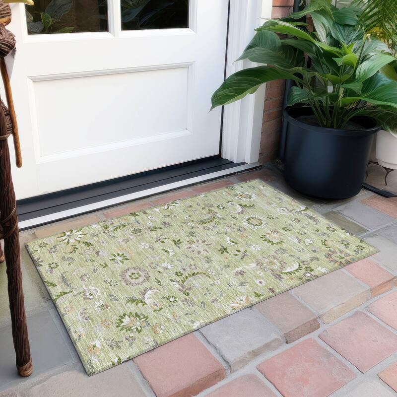 Machine Washable Indoor/ Outdoor Traditional Chantille Rug - Aloe - 1'8" x 2'6"