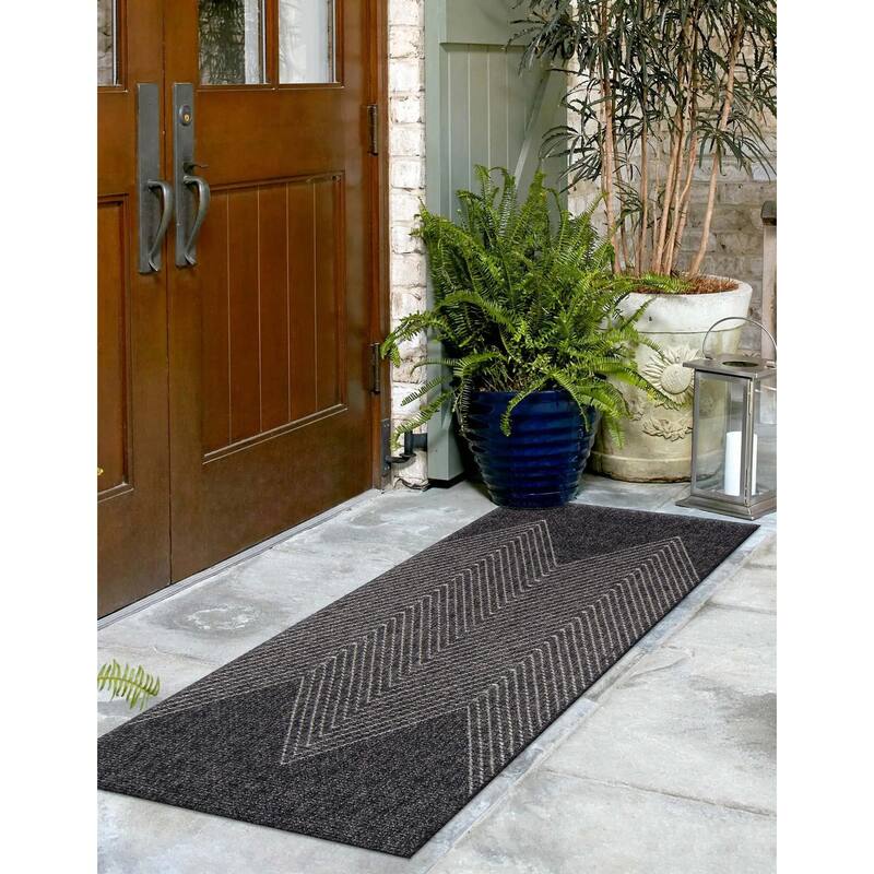 ECARPETGALLERY Machine Woven Raven Indoor/Outdoor Area Rug