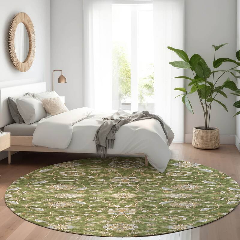 Machine Washable Indoor/ Outdoor Traditional KashanChantille Rug - Olive - 8' x 8'