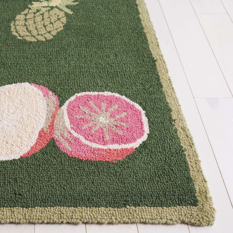 SAFAVIEH Handmade Chelsea Sefkije French Country Fruit Wool Rug