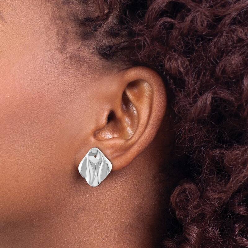 Curata 14k White Gold Polished Hammered Square Earrings - Jackets 20x20mm