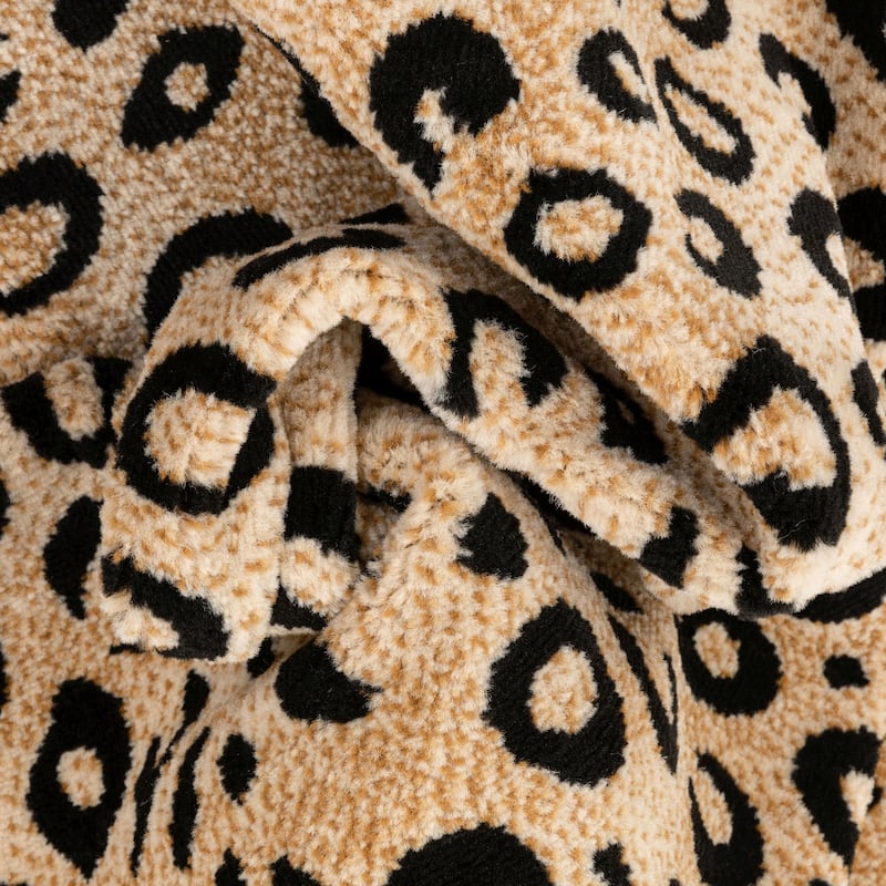 Well Woven Modern Leopard Animal Prints Black and Ivory Mat Accent Rug - 2'7 x 3'11