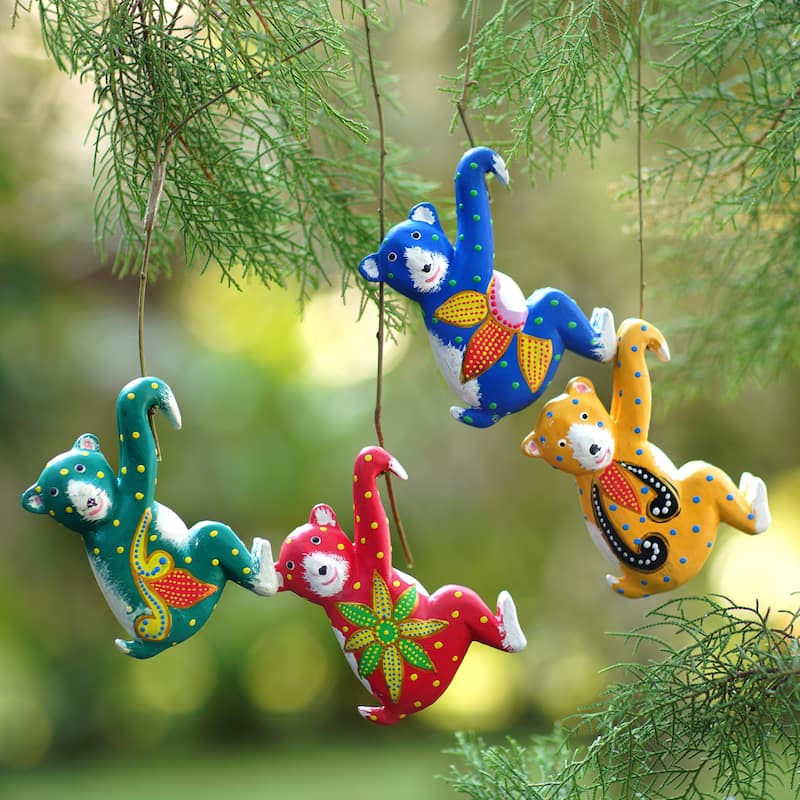 Novica Handmade Island Bears Wood Ornaments (Set Of 4)