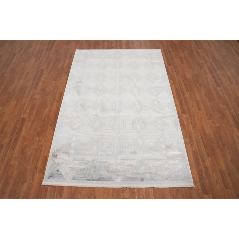 Machine Made Oriental Polyester Carpet Geometric Beige & Ivories Distressed Area Rug - 7' 8'' X 5' 2''