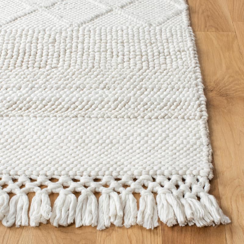SAFAVIEH Handmade Casablanca Azeline Rug