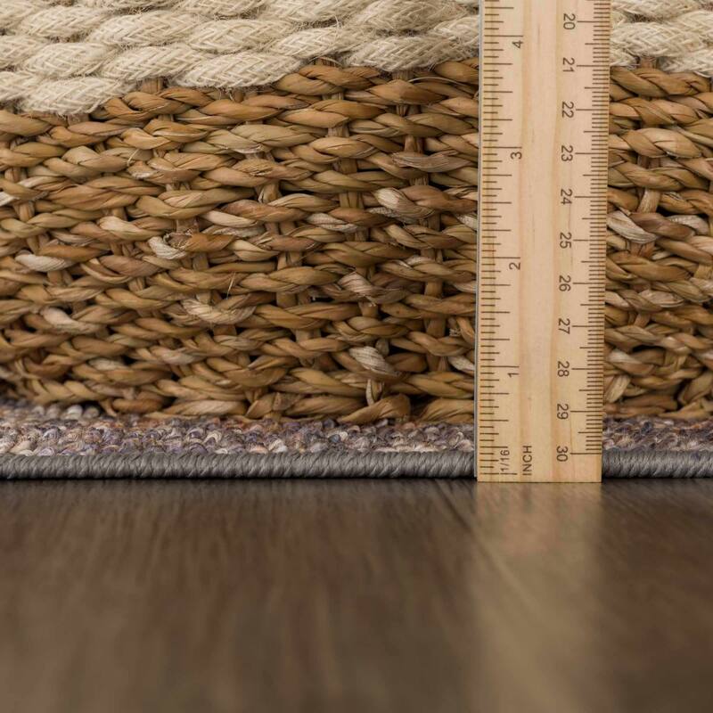 Reseca Oriental Traditional Vintage Distressed Machine Washable Area Rug