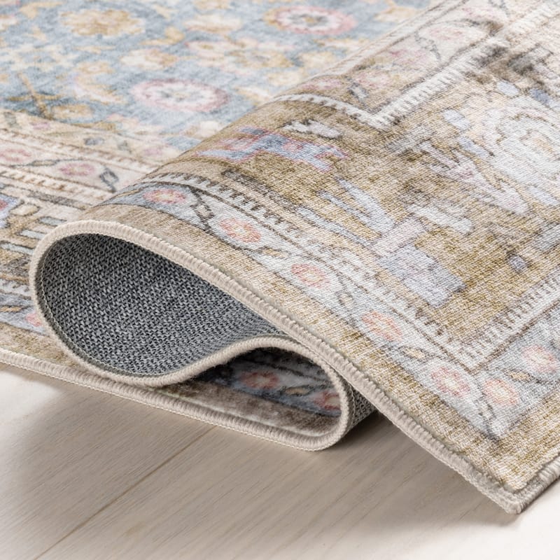 Nuloom Caius Faded Medallion Machine Washable Area Rug