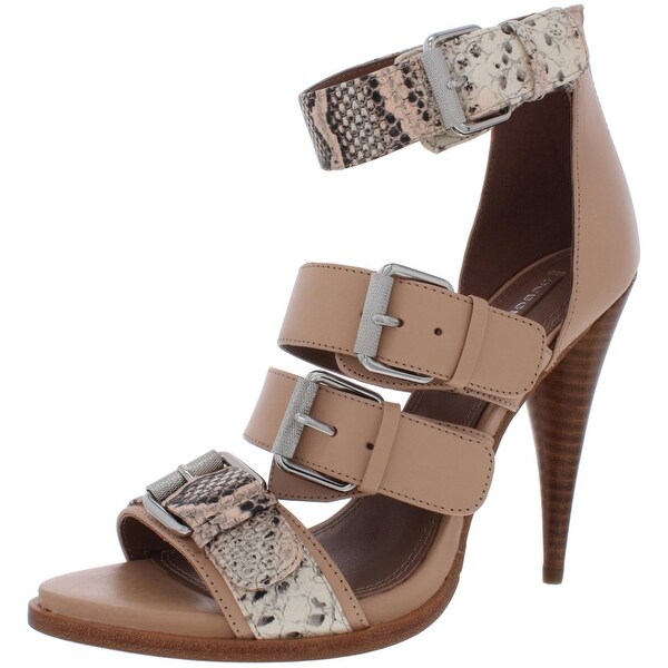 bcbg gloria pump
