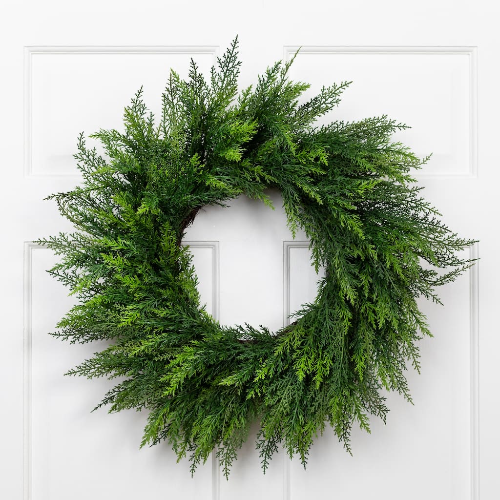 Cedar Artificial Christmas Wreath - 24" - Unlit