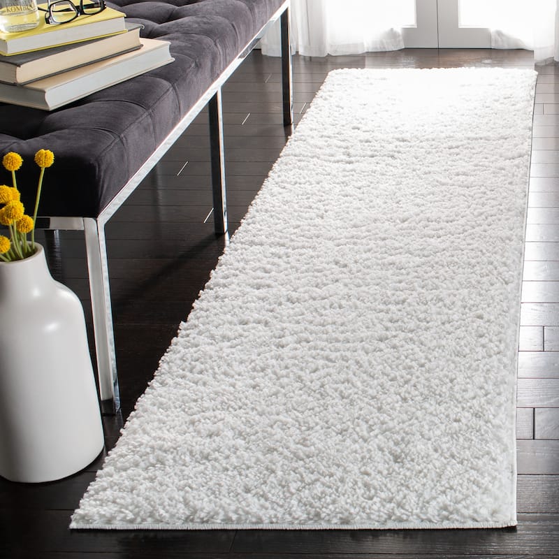 SAFAVIEH August Shag Solid 1.2-inch Thick Area Rug - 2'3" x 12'  Runner - White