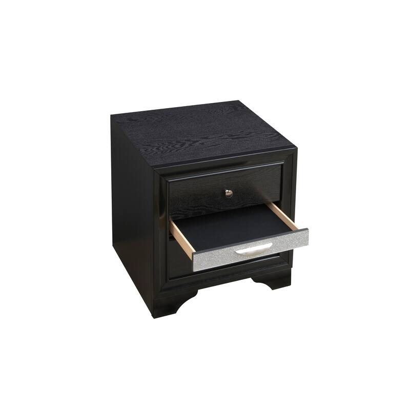 Modern Bedroom Cabinet with Three Spacious Drawers Storage Nightstand Bedside Table for Bedroom