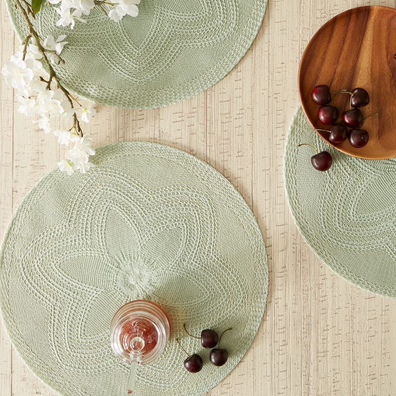 DII Honey Gold Floral Woven Round Placemat (Set of 6)