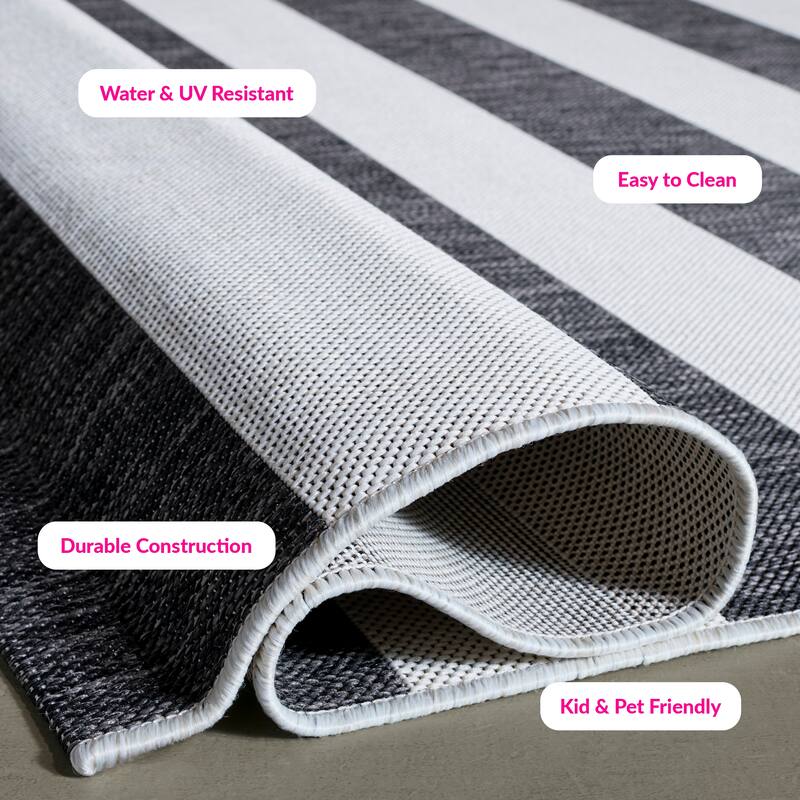 SAFAVIEH Courtyard Jetje Indoor/ Outdoor Waterproof Backyard Patio Rug