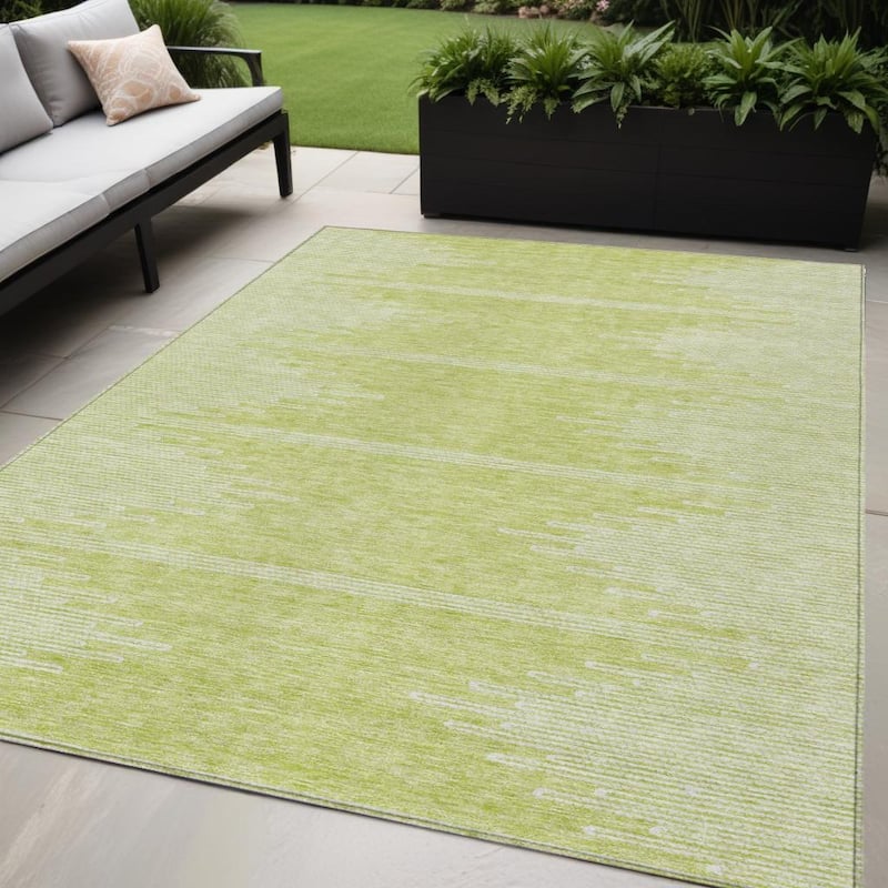 HomeRoots Abstract Transitional Rectangle Outdoor Rug - 5' X 8'