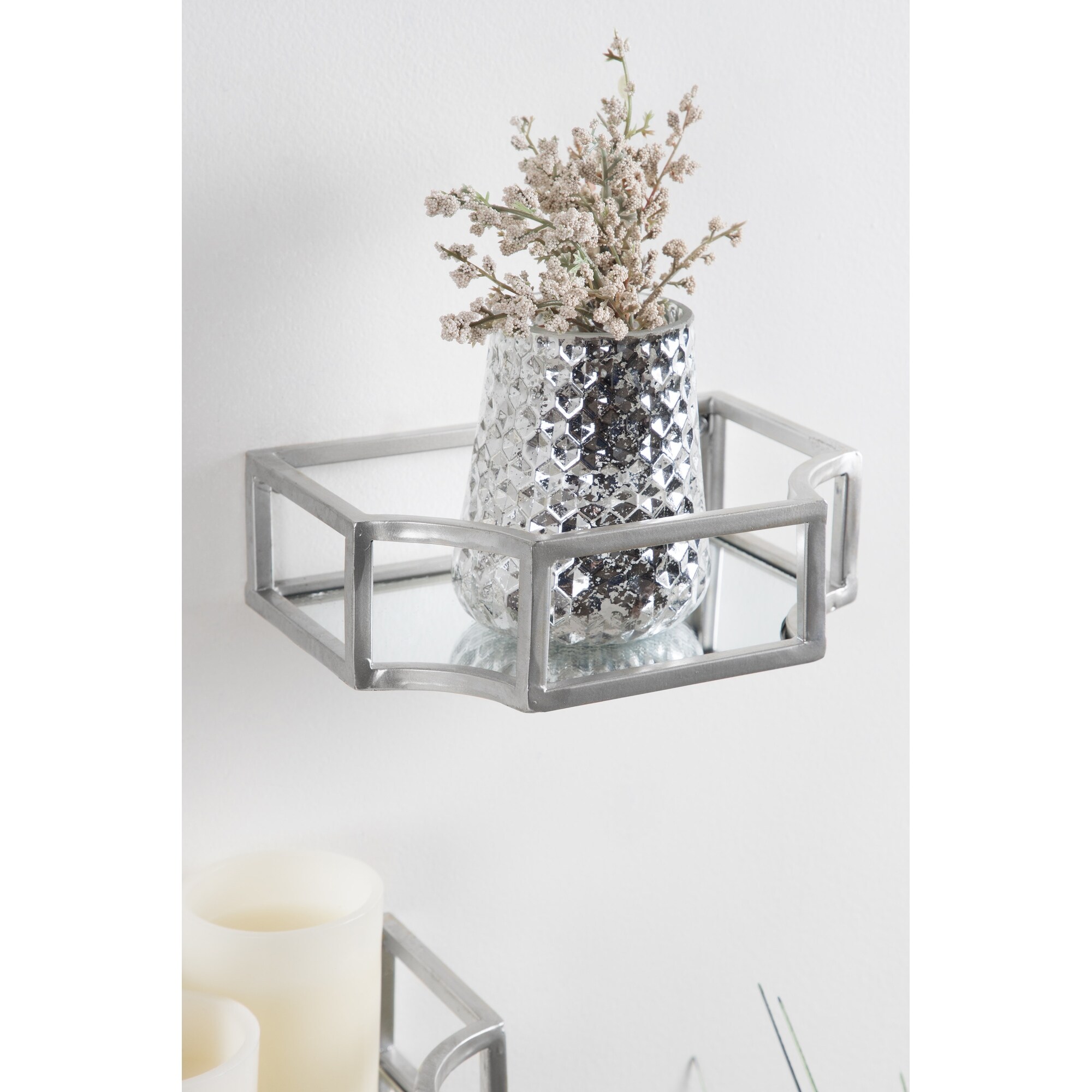 Kate and top laurel wall sconce
