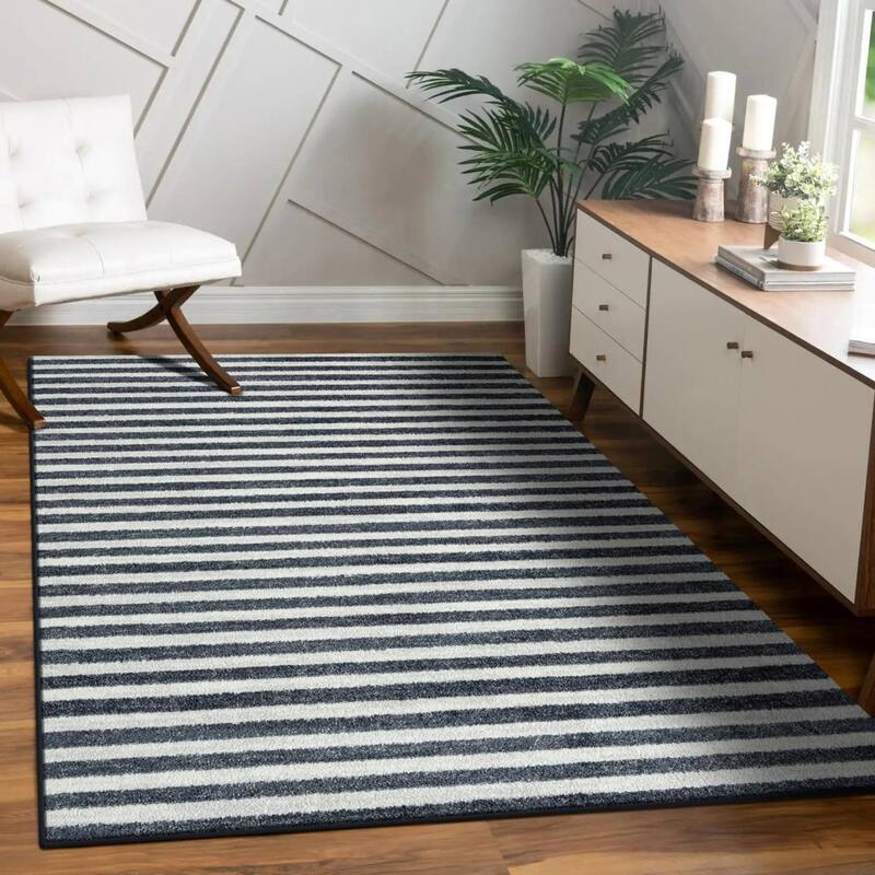 Luxe Weavers Moroccan Lines Area Rug for Bedrooms - 6' x 9' - Dark Gray